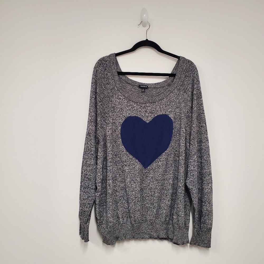 Torrid Knit Sweater Heart Embroidery Size 4X Gray Heather Navy Cotton Casual
